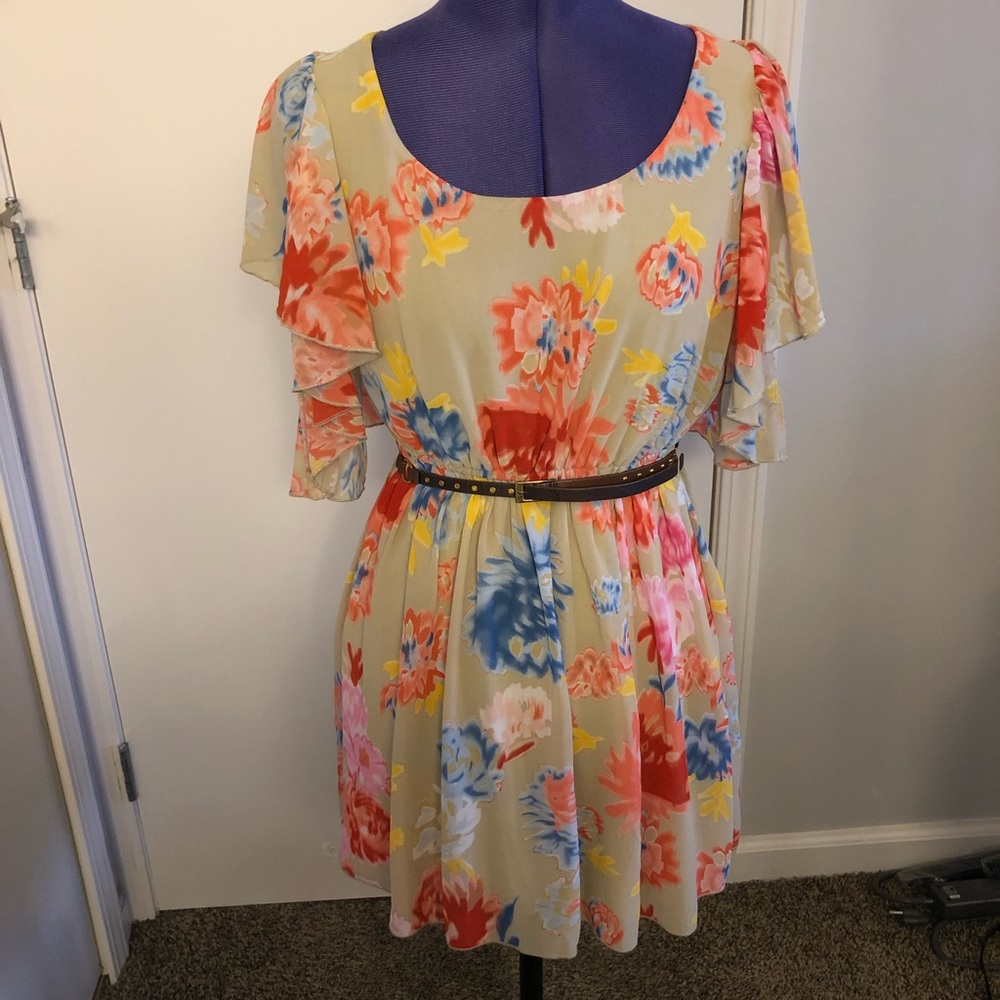 Floral print dress